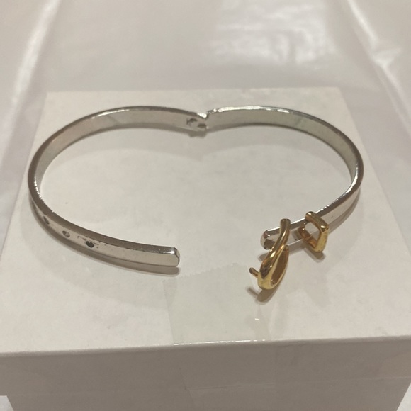 Bracelet - Picture 3 of 5